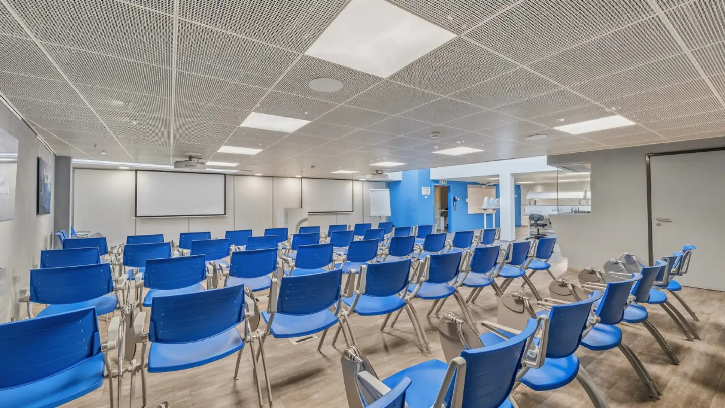 Commercial for rent - Avenue Général-Guisan 30, 3960 Sierre - Photo 2