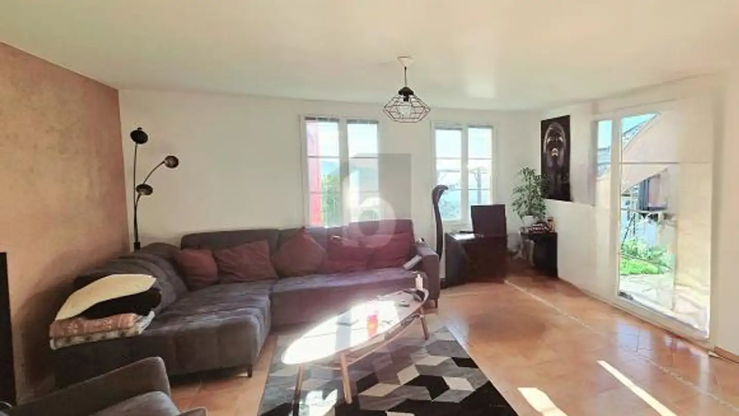 Appartamento in affitto - 1832 Chamby