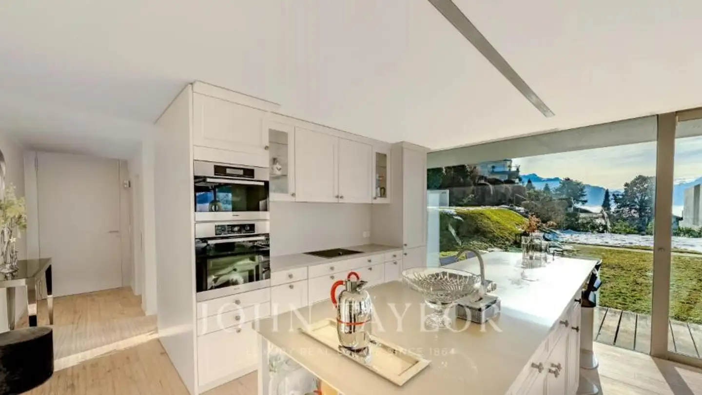 Apartment for sale - 1817 Brent - Photo 4