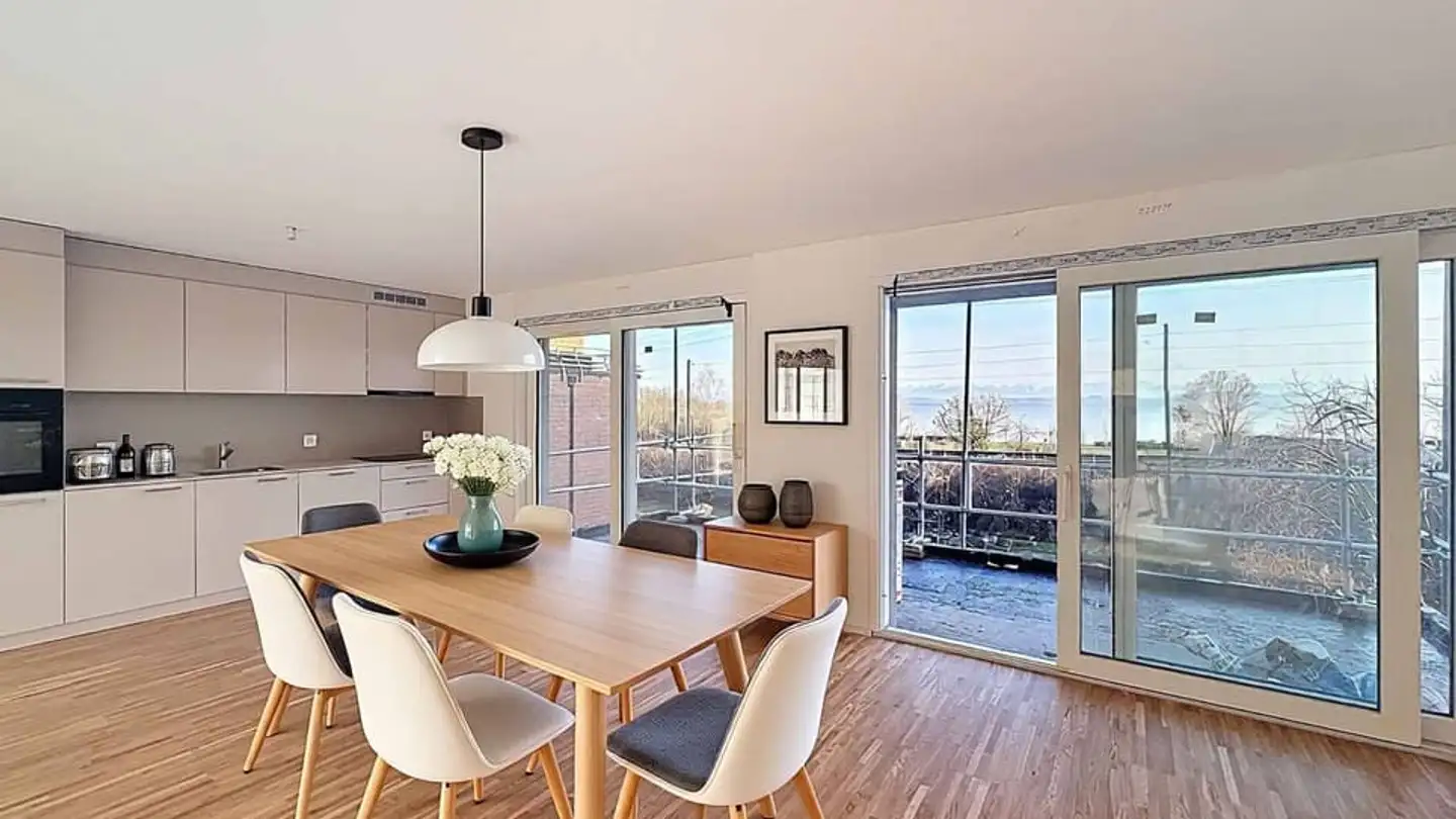 Apartment for sale - 2068 Hauterive NE