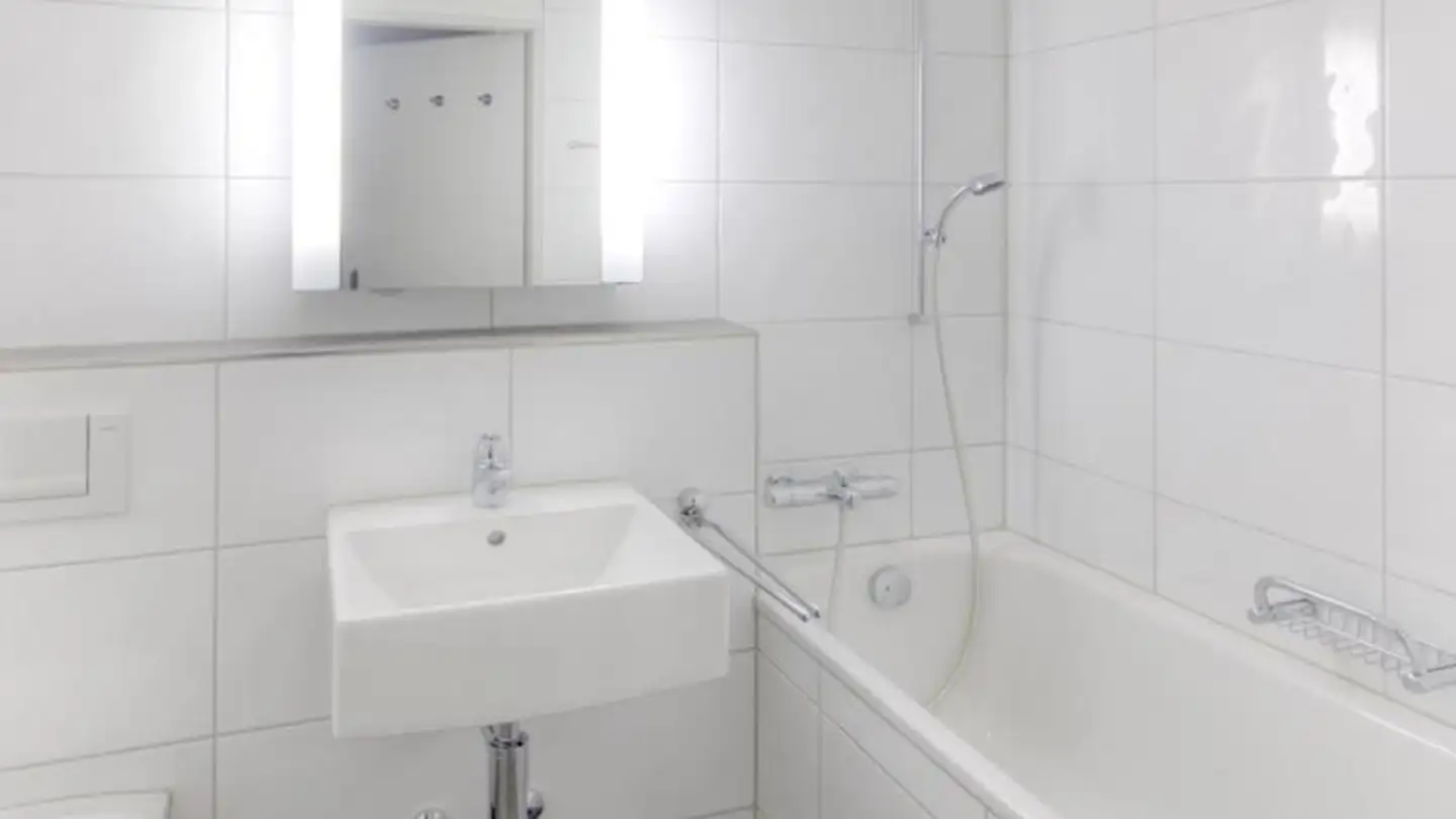 Apartment for rent - Altburgstrasse 17, 8105 Regensdorf - Photo 3