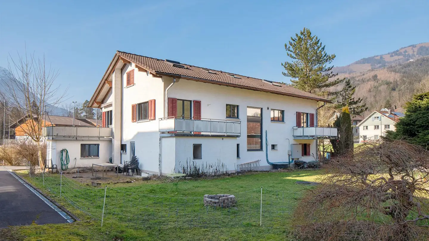 Edificio residenziale in vendita - Steinerbergstrasse 60, 6410 Goldau - Photo 3