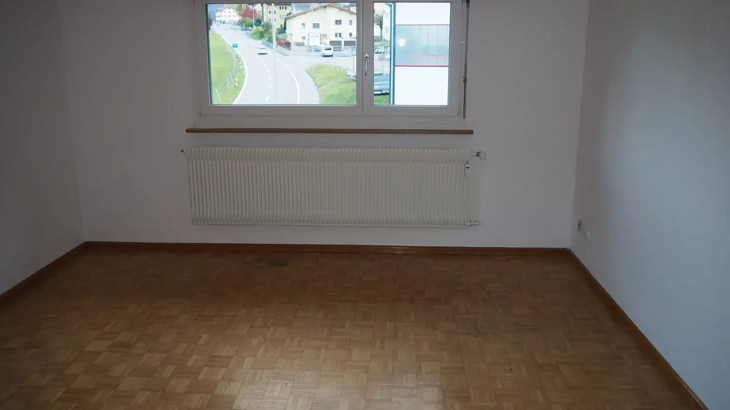 Attic flat for rent - St. Martin 35, 7408 Cazis - Photo 2