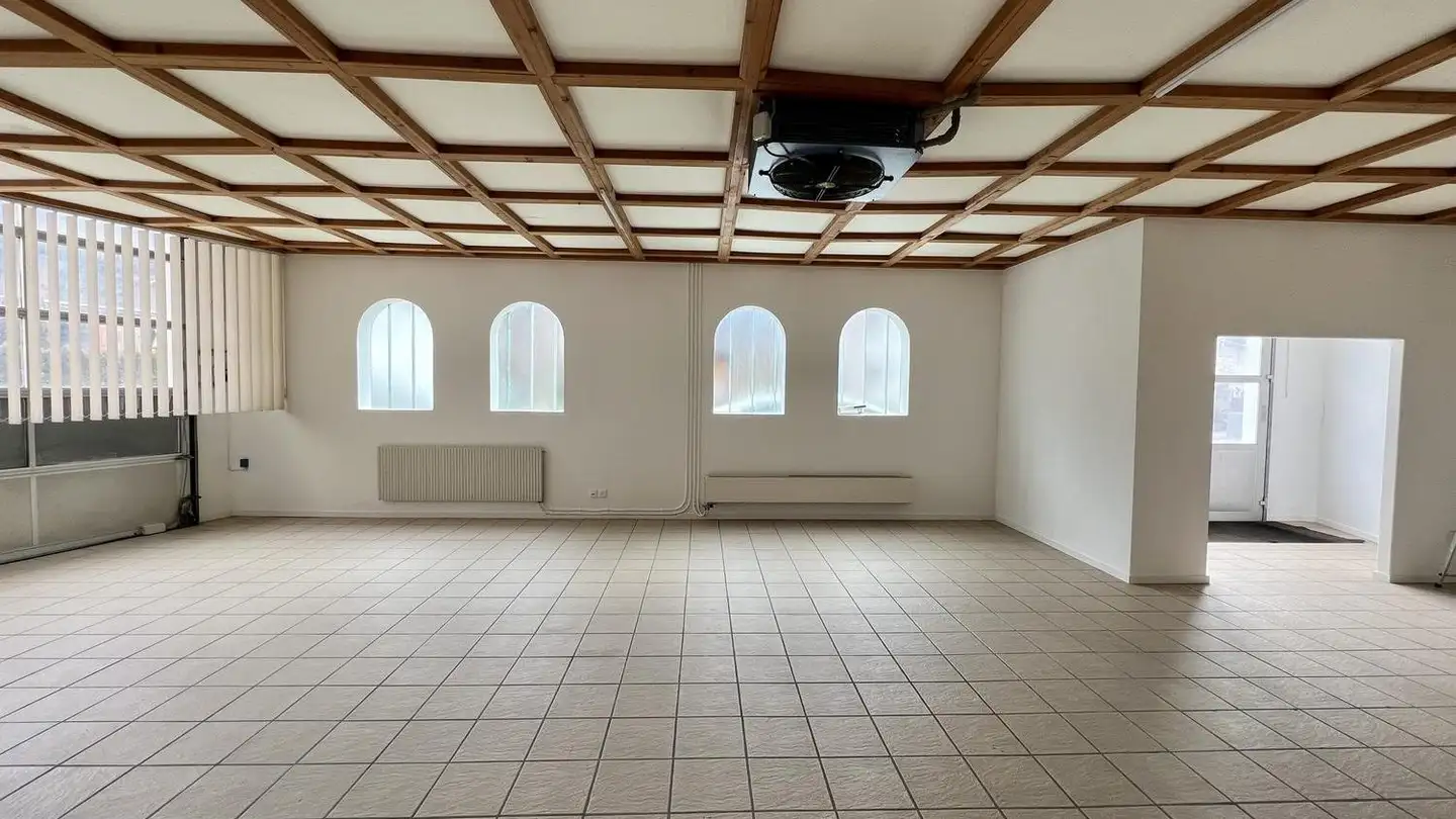 Commercial for rent - Reichenauerstrasse 36, 7013 Domat/Ems