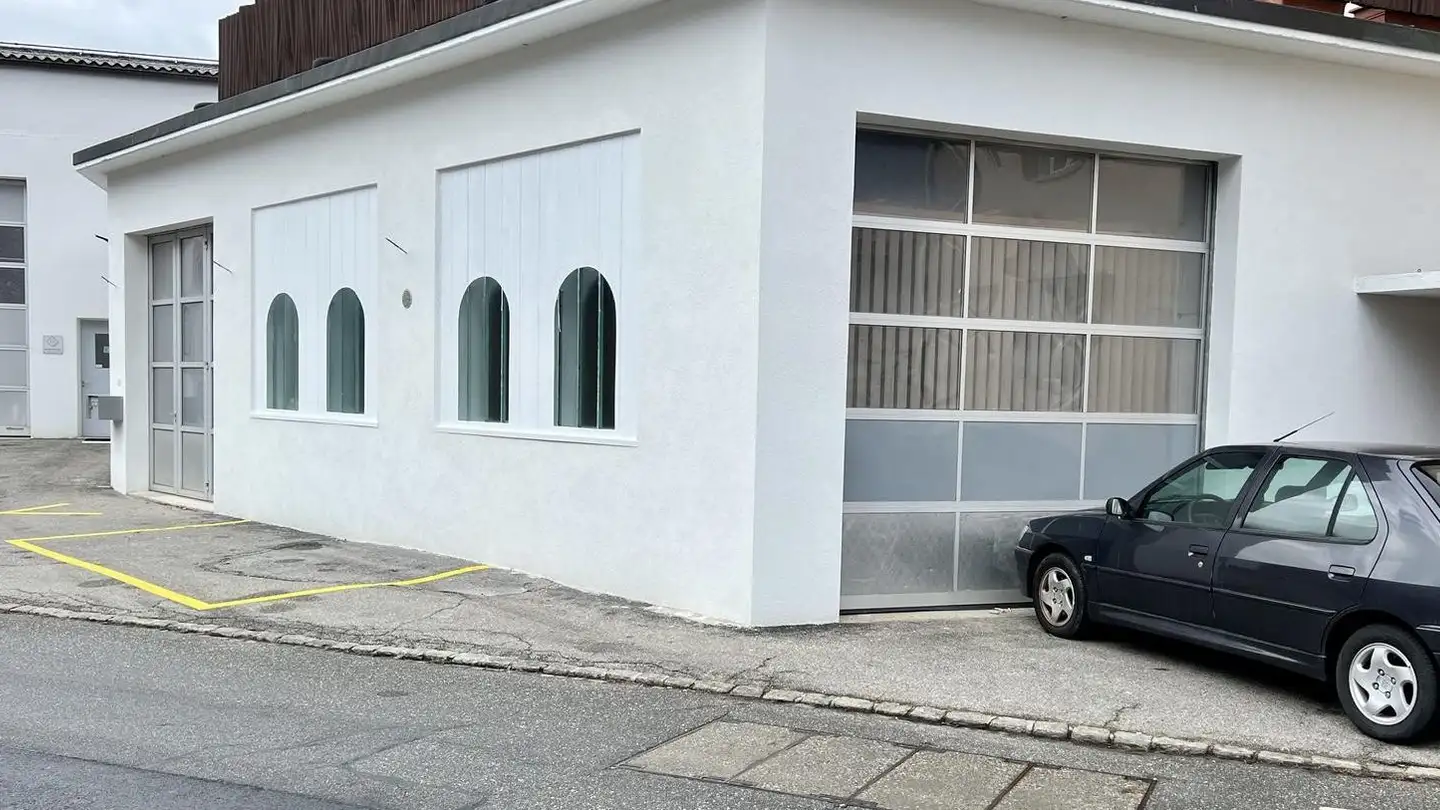 Commercial for rent - Reichenauerstrasse 36, 7013 Domat/Ems - Photo 2