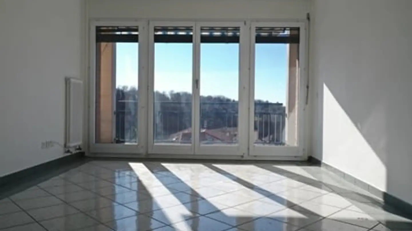 Appartement à louer - Via Riccardo Rossi 6, 6864 Arzo