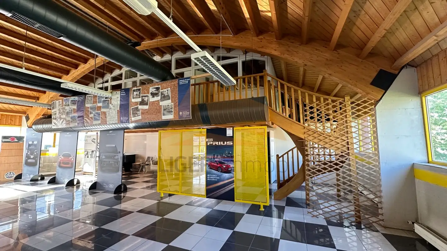 Edificio ad uso misto in vendita - Rue Fritz-Courvoisier 61, 2300 La Chaux-de-Fonds - Photo 4