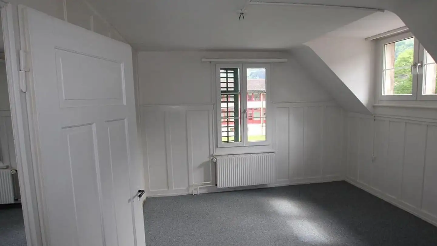 Attic flat for rent - Lindenstrasse 1, 8890 Flums - Photo 4