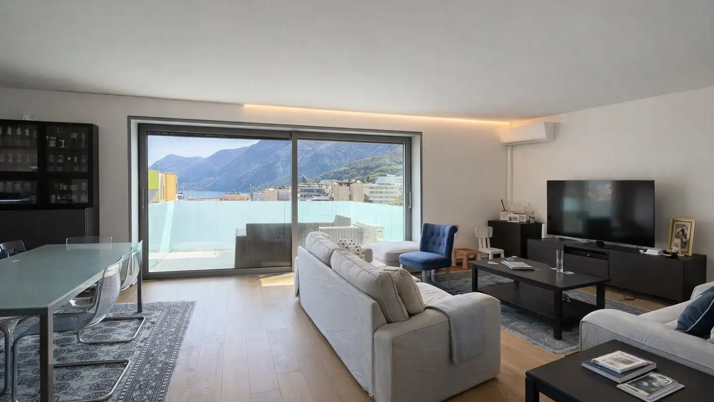 Appartement meublé à louer - Via Franco Zorzi 30, 6900 Paradiso