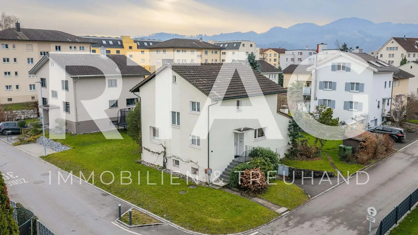 Single house for sale - Birkenstrasse 12, 9434 Au SG