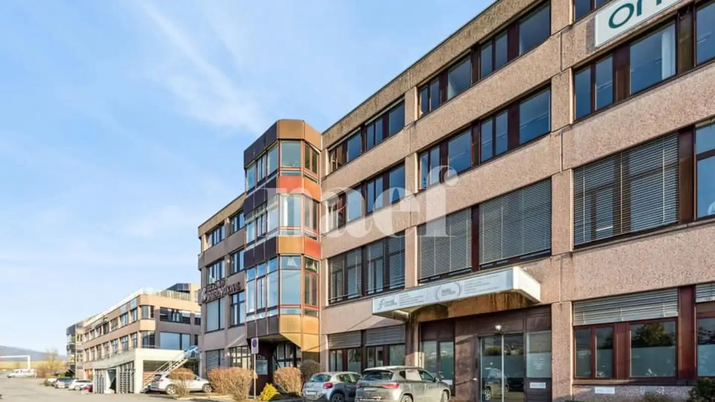 Commerciale in affitto - Avenue Des Champs-Montants 12a, 2074 Marin-Epagnier