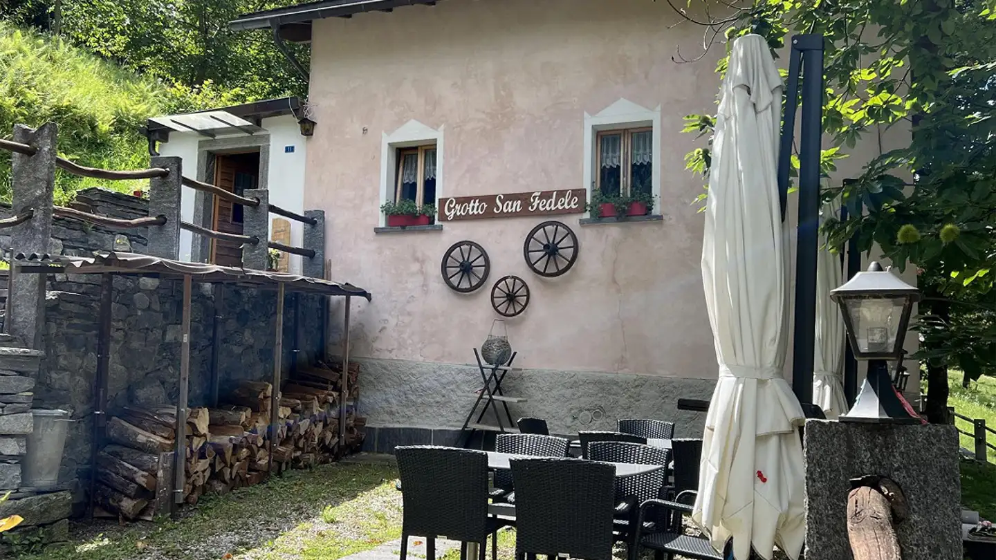 Commercial for sale - Fontana 11, 6535 Roveredo GR - Photo 4