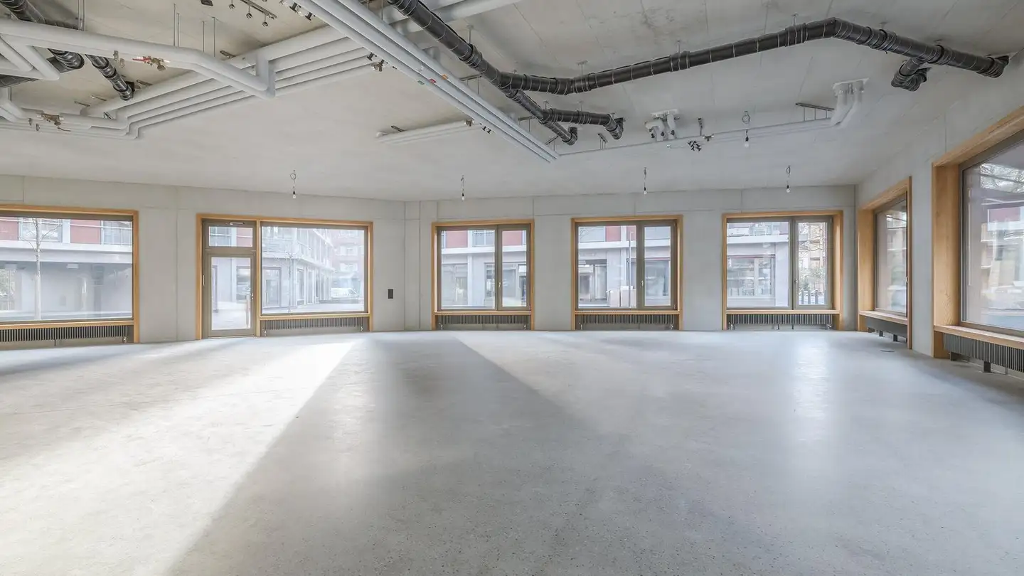 Gewerbe mieten - Rue De L'allée / Alleestrasse 1, 2503 Biel/Bienne - Foto 2