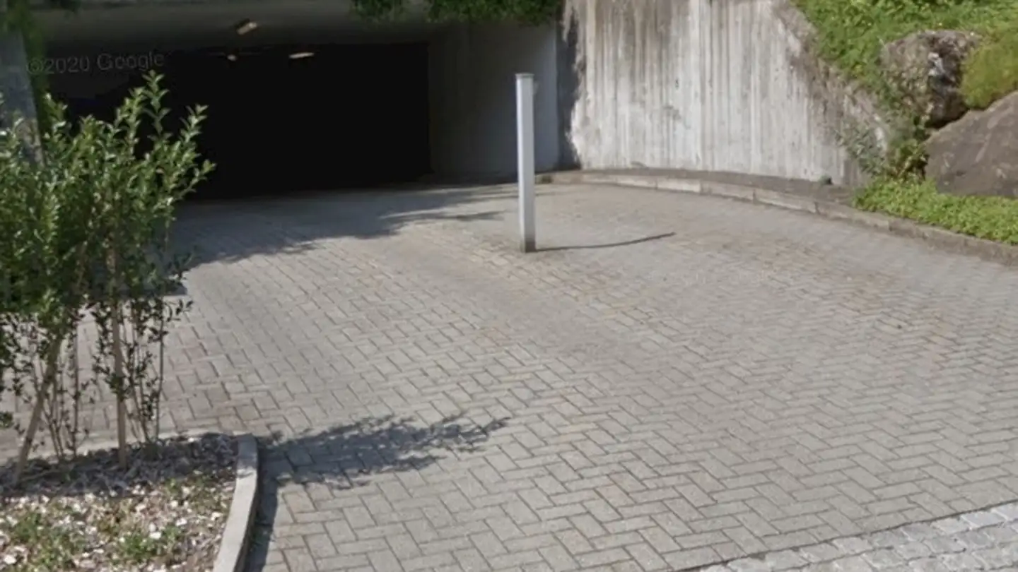 Garage individuel à louer - Bohnackerstrasse, 8309 Nürensdorf