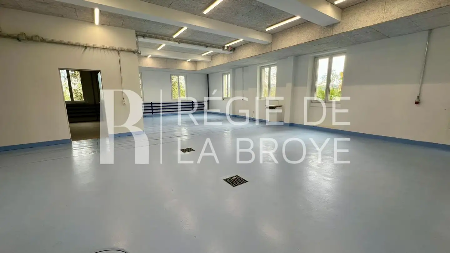 Commerciale in affitto - Route Des Pèles 12, 1541 Bussy FR - Foto 3