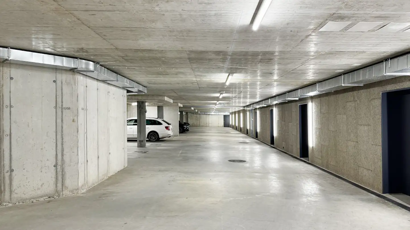 Place de parking souterraine à louer - Hofwis 1, 8352 Elsau