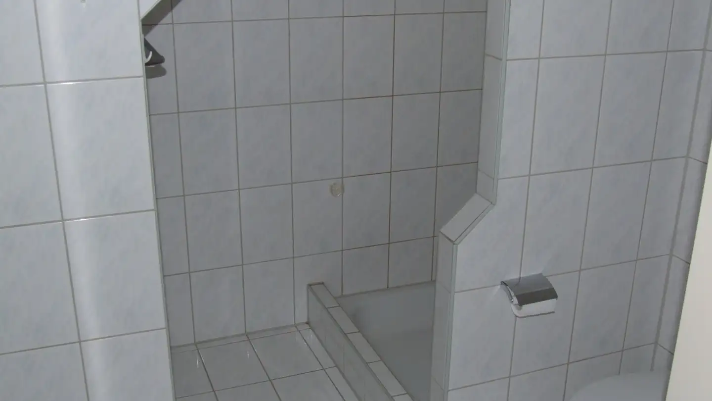 Dachgeschosswohnung mieten - Oberdorfstrasse 41, 4244 Röschenz - Foto 2