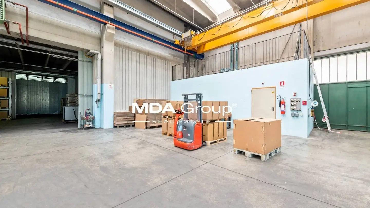 Spazio di archiviazione in affitto - Via Ai Ronchi, 6826 Riva San Vitale - Photo 3