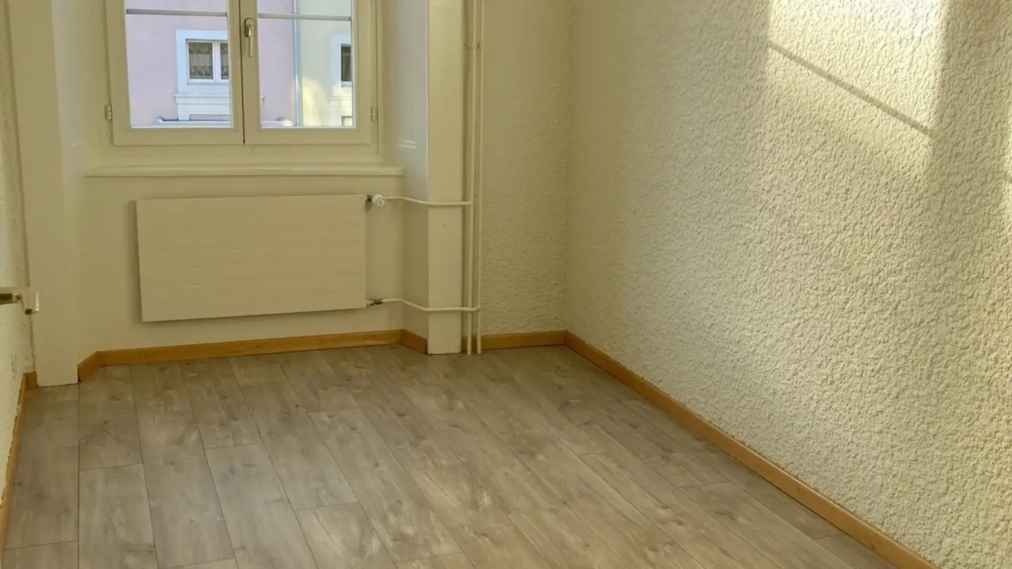 Wohnung mieten - Sentier Des Pontins, 2610 Les Pontins - Foto 2