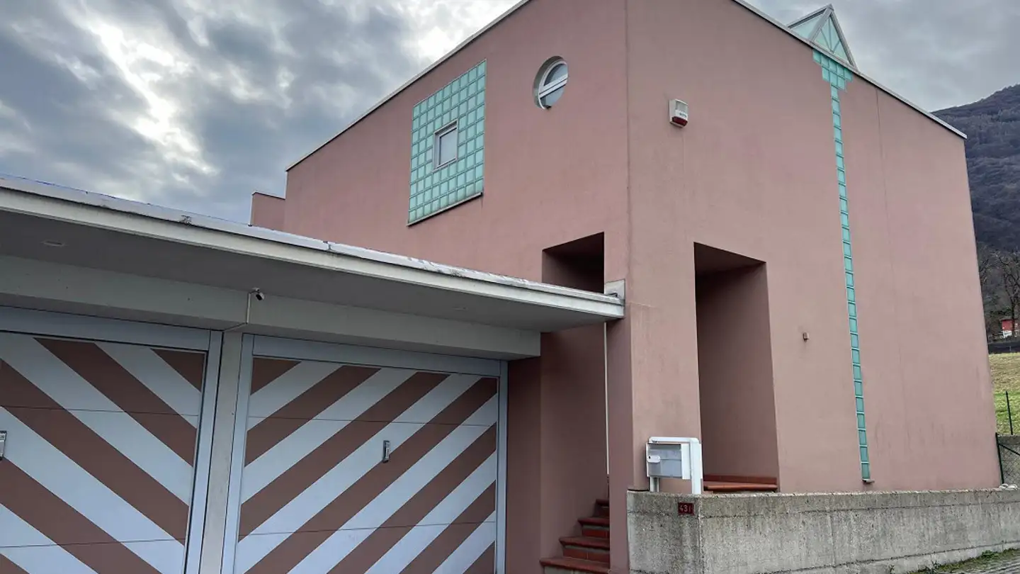 Einfamilienhaus kaufen - Via Cantonale 43f, 6930 Bedano