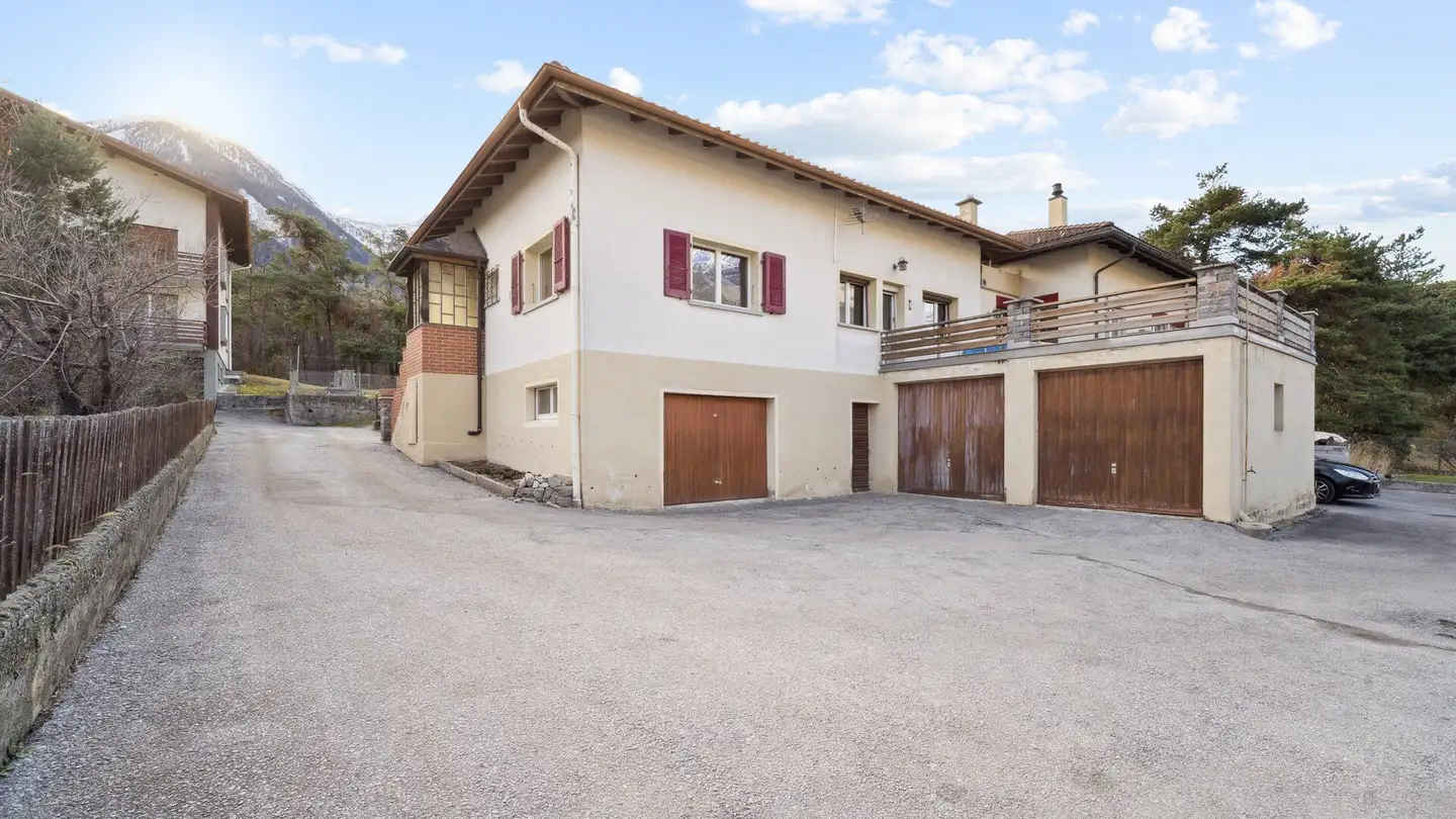 Mehrfamilienhaus kaufen - Waldstrasse, 3952 Susten