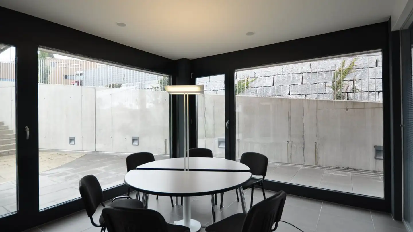 Bürofläche mieten - Schulhausstrasse 17, 8834 Schindellegi - Foto 3