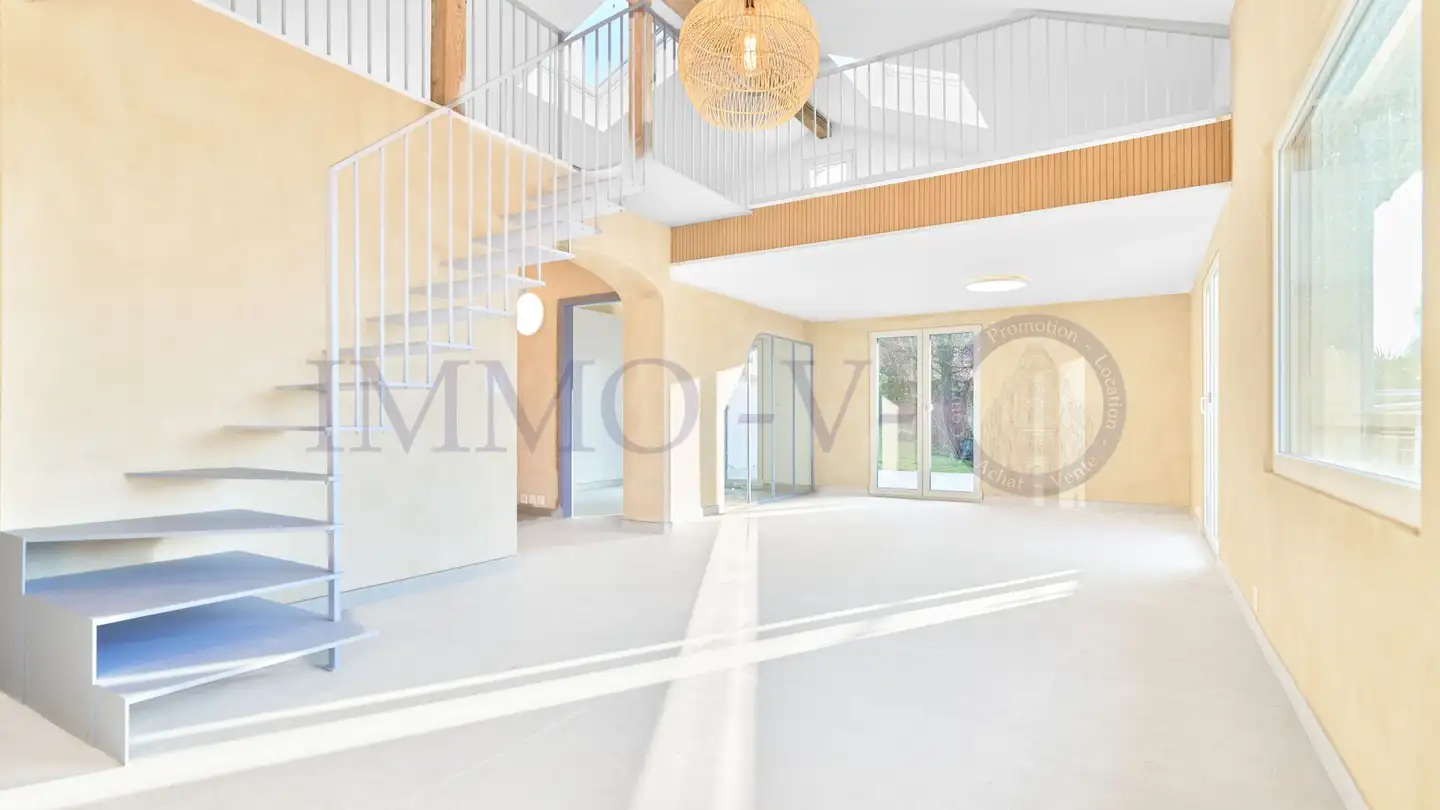 Row house for rent - 1844 Villeneuve VD