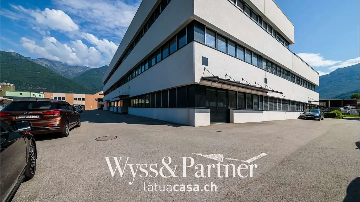 Magasin à louer - 6500 Bellinzona