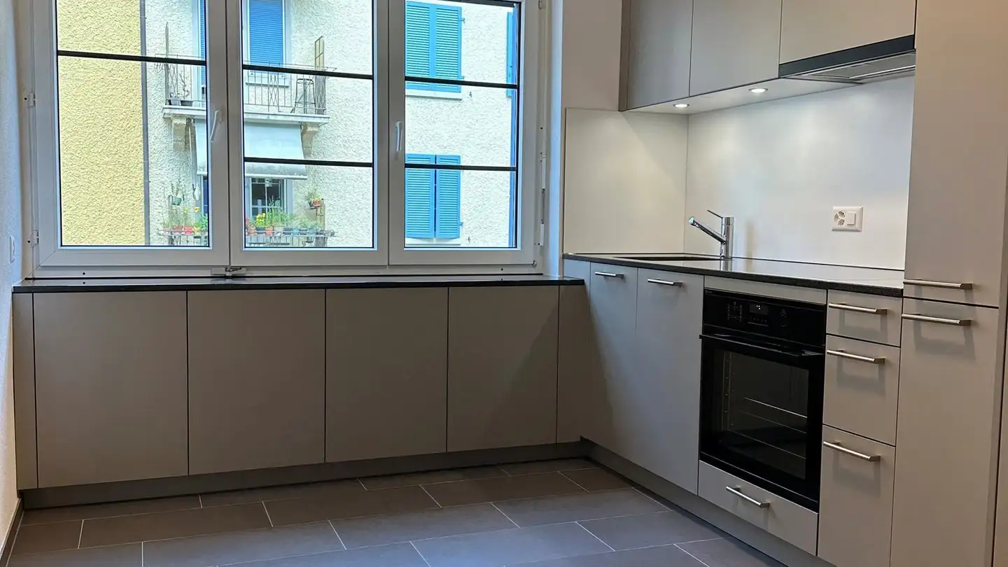 Appartement à louer - Rue Theodor-Kocher / Theodor-Kocher-Strasse 8, 2502 Biel/Bienne - Photo 3