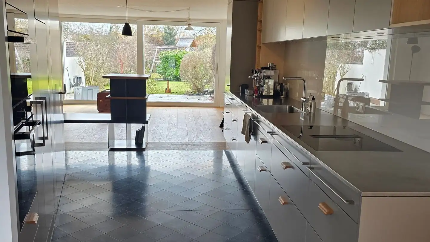 Maison en terrasse à louer - Unterdorfstrasse, 8124 Maur - Photo 4