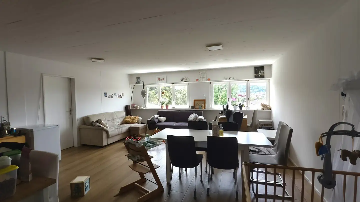 Appartement à louer - 8102 Oberengstringen