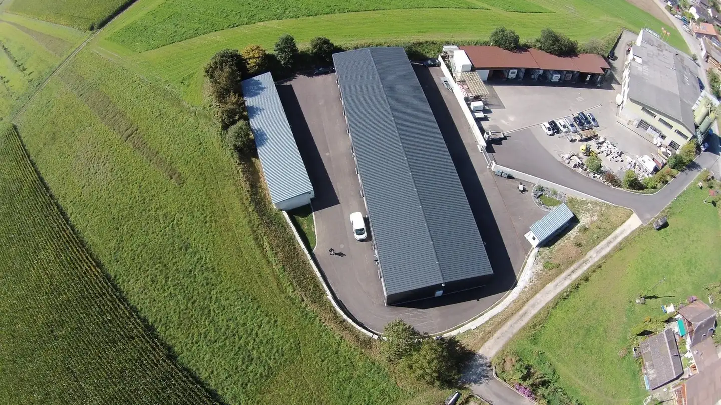 Place de parking couverte à louer - Lorraineweg 10b, 3315 Kräiligen - Photo 2