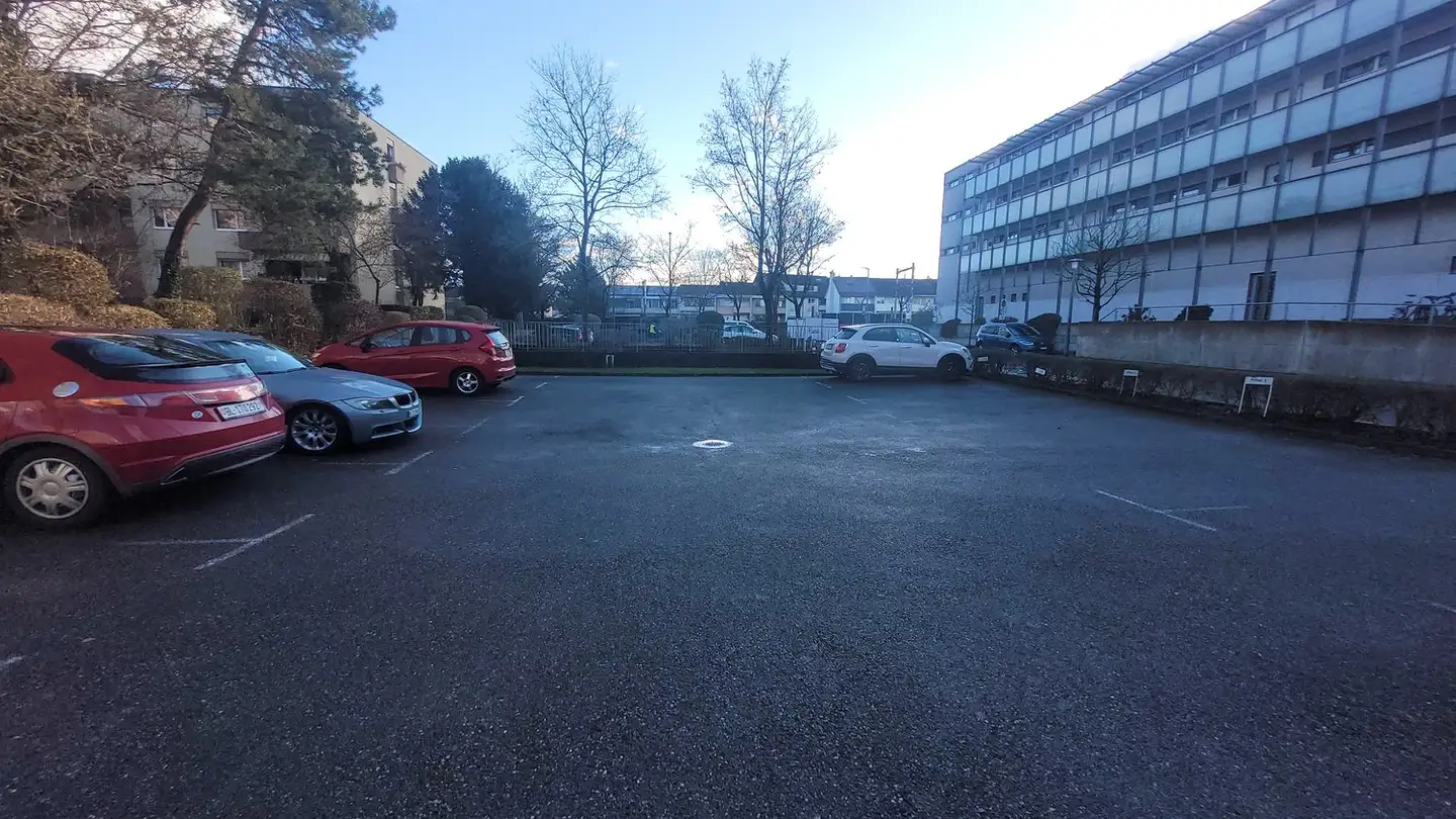 Parcheggio esterno in affitto - Leymenstrasse 4, 4107 Ettingen