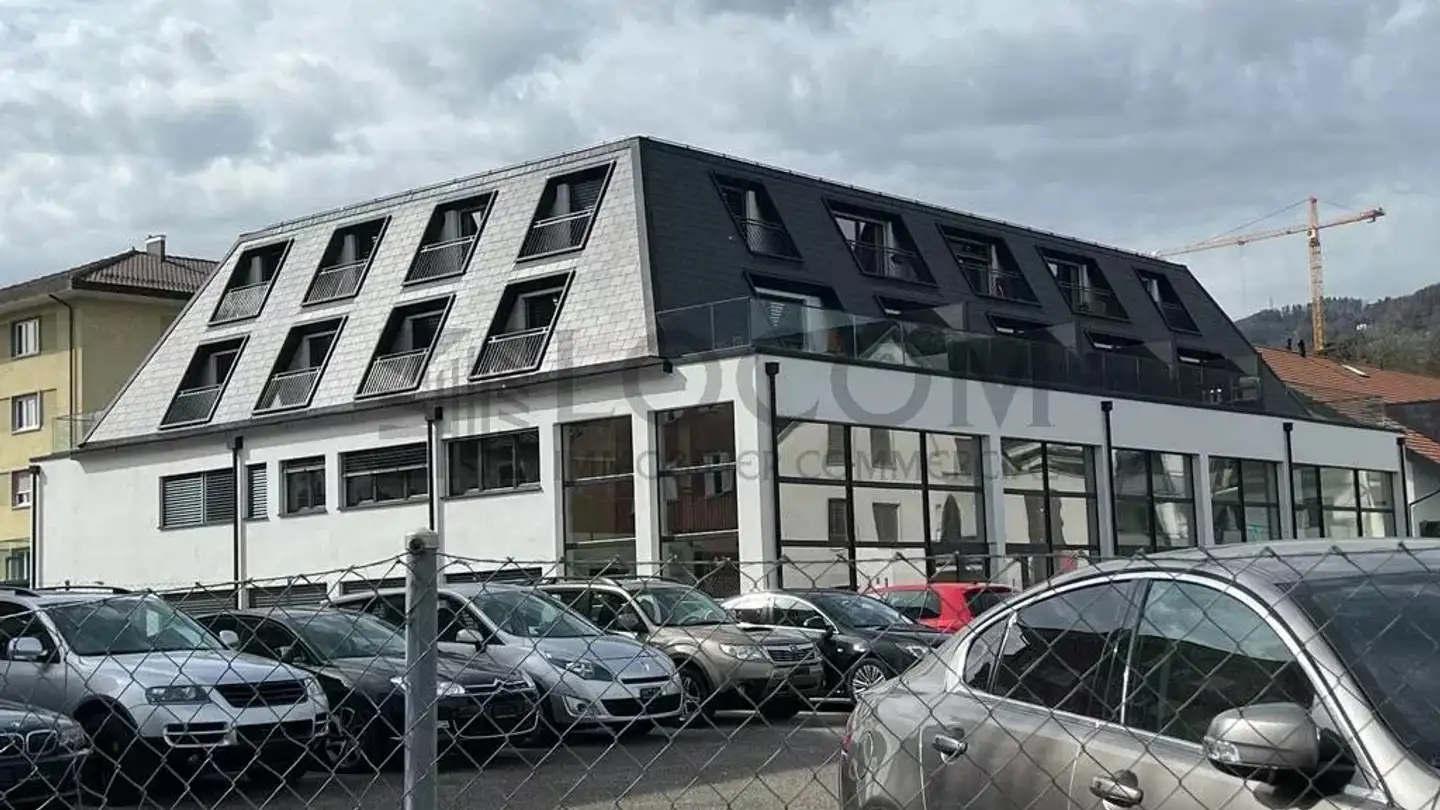 Commercial for rent - Chemin De Plein-Air 1, 1180 Rolle