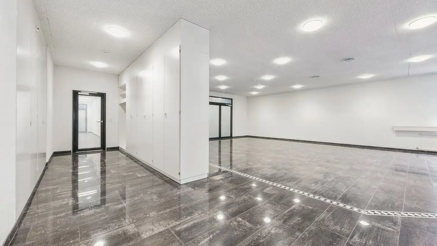 Commercial à louer - Täfernstrasse 4, 5405 Dättwil AG - Photo 4