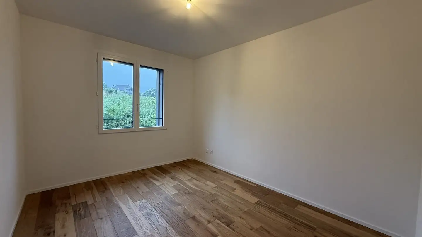 Apartment for rent - Route De La Côte-Aux-Moines 19, 1566 Les Friques - Photo 3