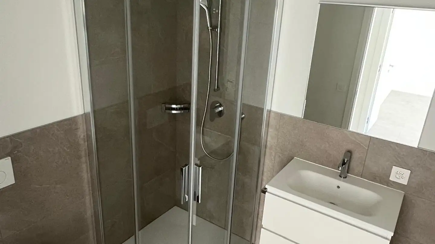 Appartement à louer - Salita Cuccarello 3, 6934 Bioggio - Photo 4