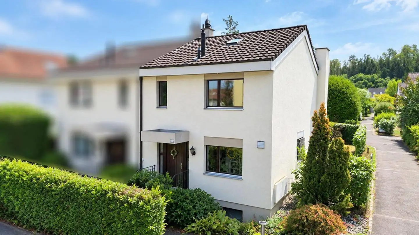 Stepped house for sale - Baslerstrasse 133b, 4133 Pratteln