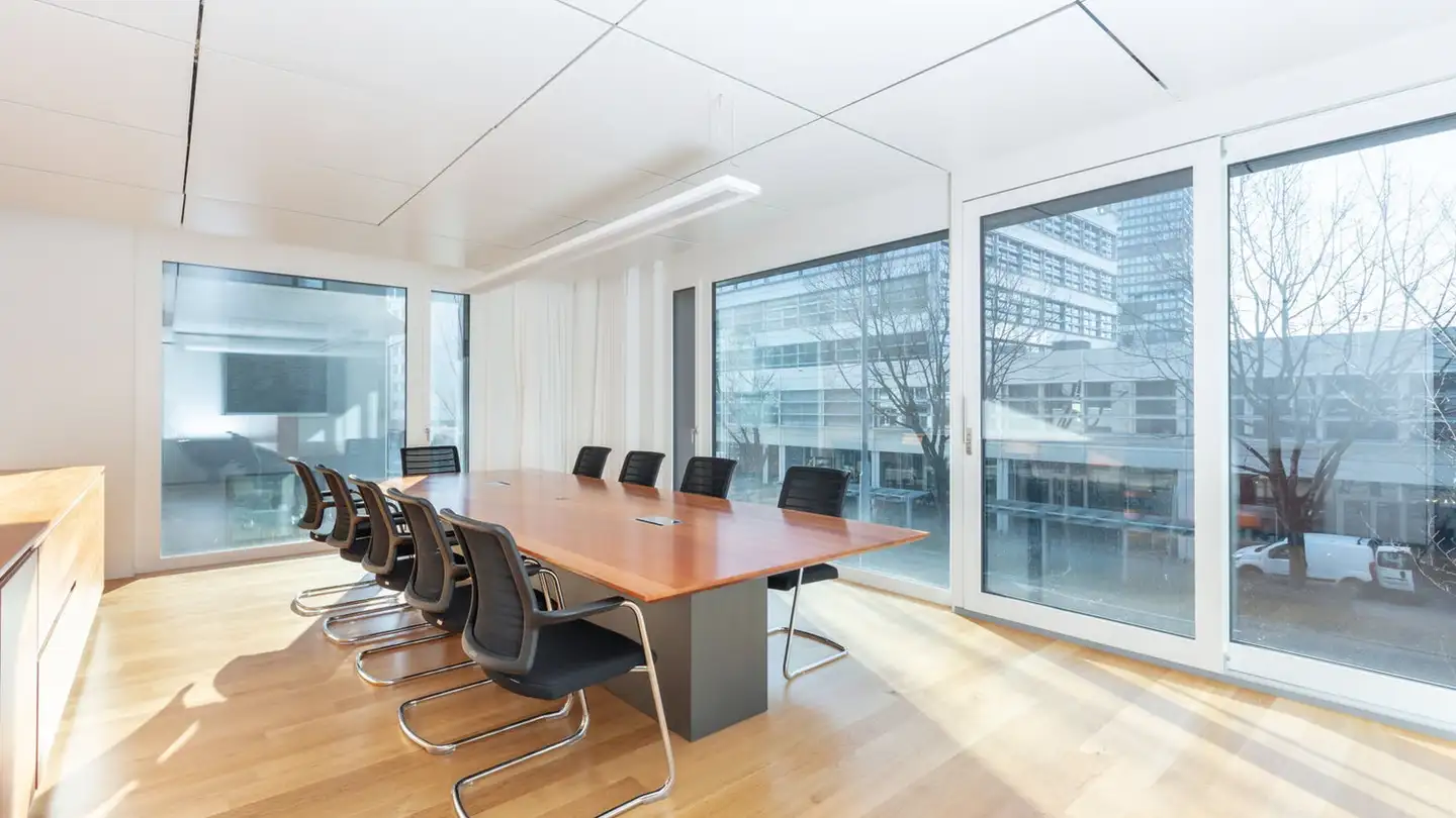 Office space for rent - Baarerstrasse 52, 6300 Zug