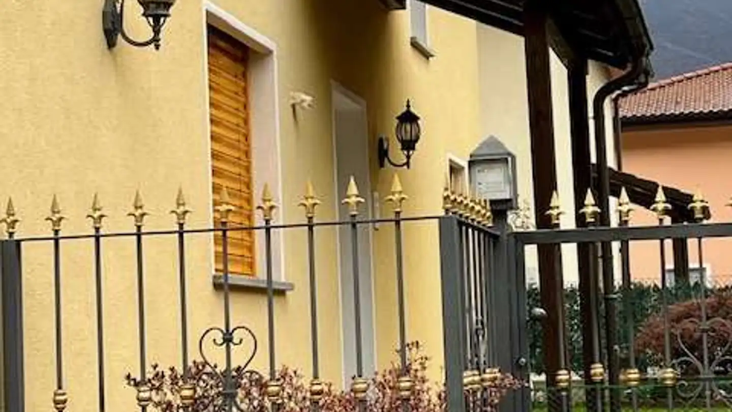 Einfamilienhaus kaufen - 6593 Cadenazzo - Foto 2