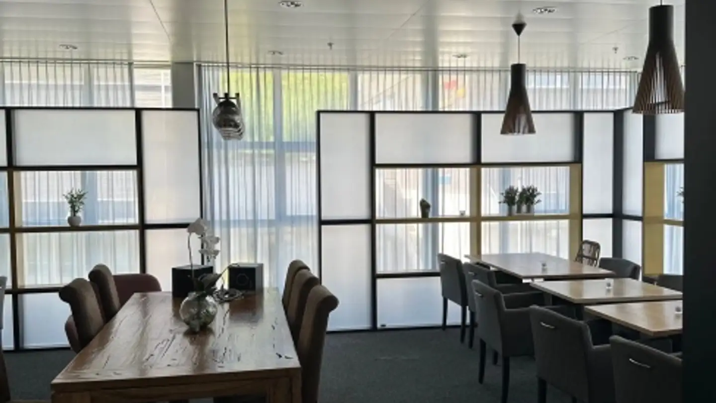 Restaurant à louer - Bönirainstrasse 4, 8800 Thalwil