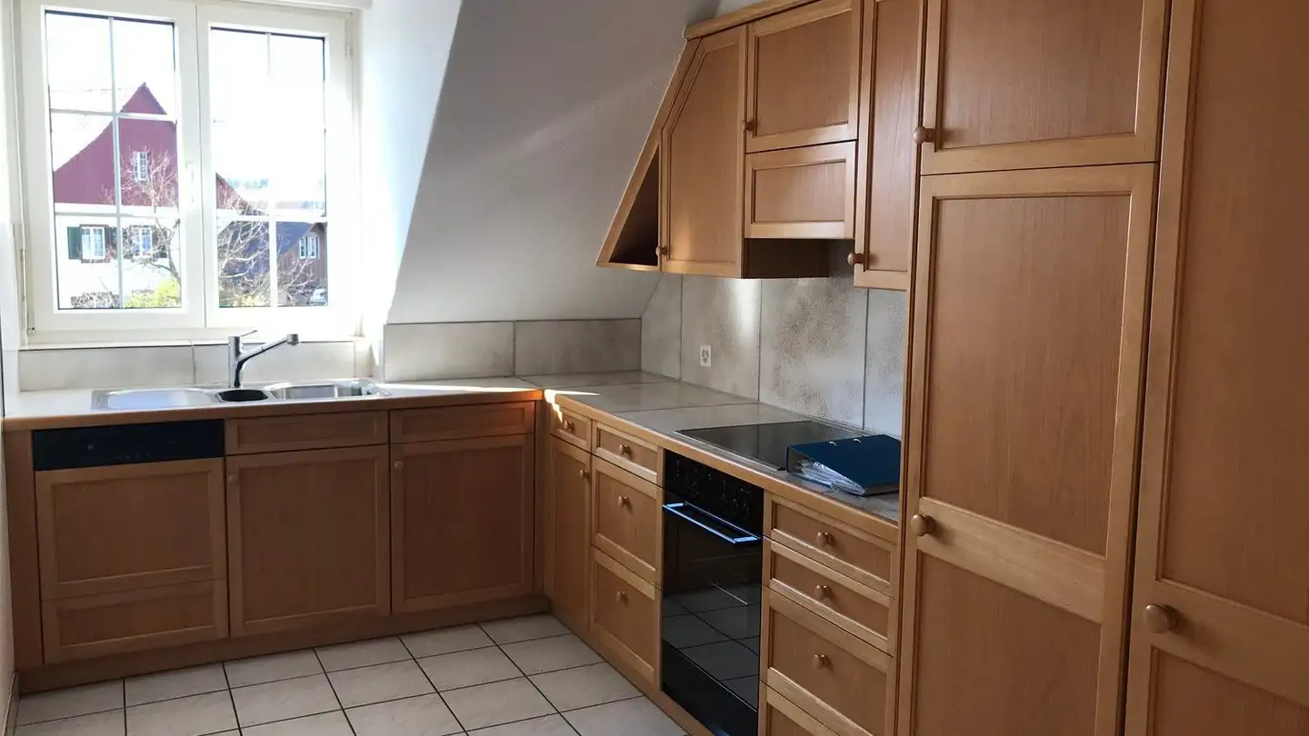 Attique à louer - Stationsstrass 6, 8460 Marthalen