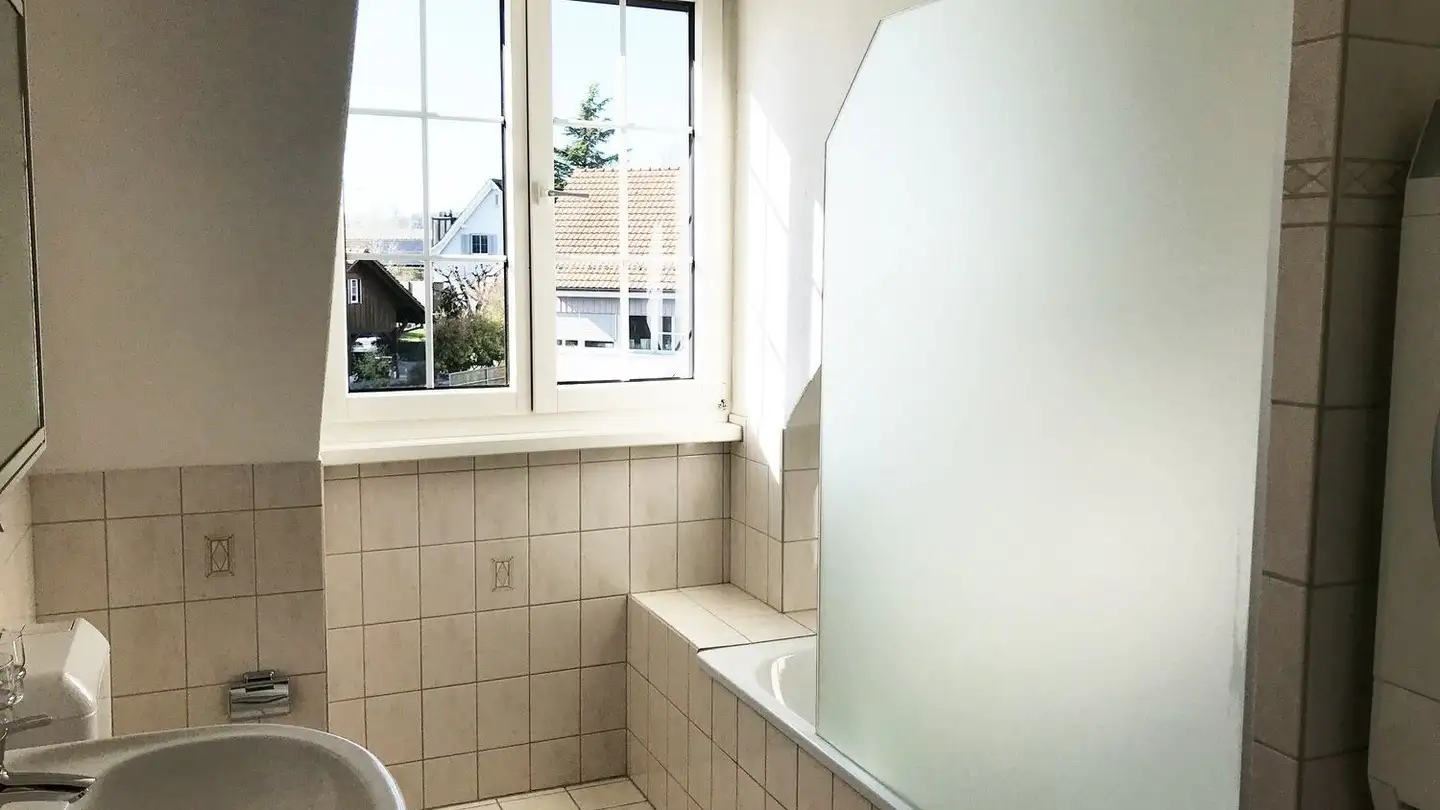 Attique à louer - Stationsstrass 6, 8460 Marthalen - Photo 4