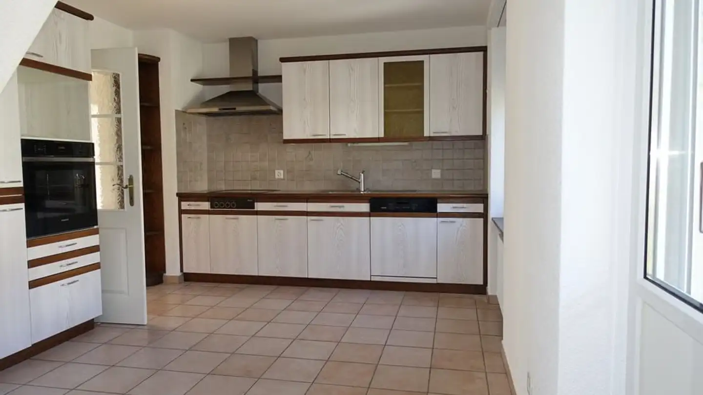 Attique à louer - Rue De La Paix 5, 2720 Tramelan - Photo 4