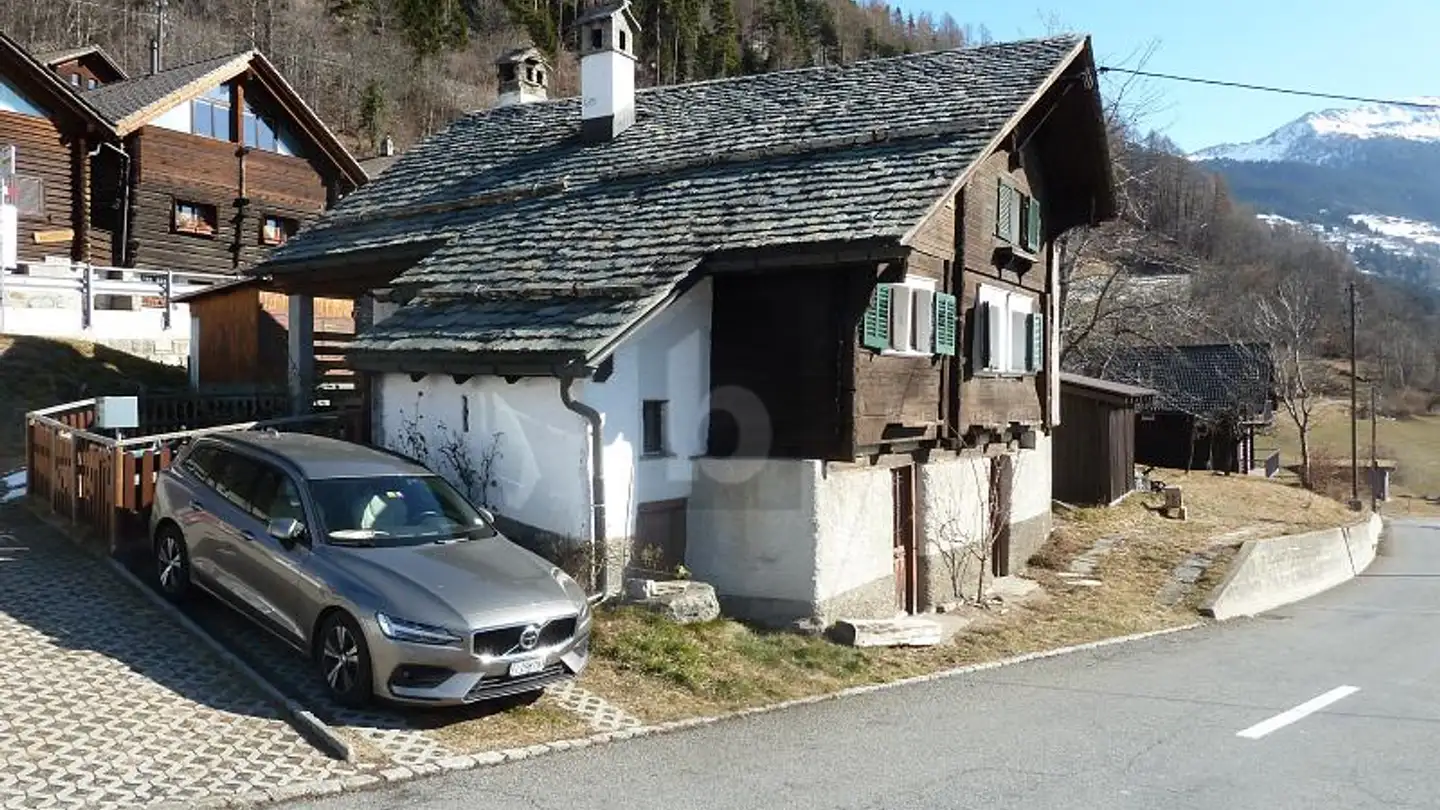 Single house for sale - 6760 Calpiogna