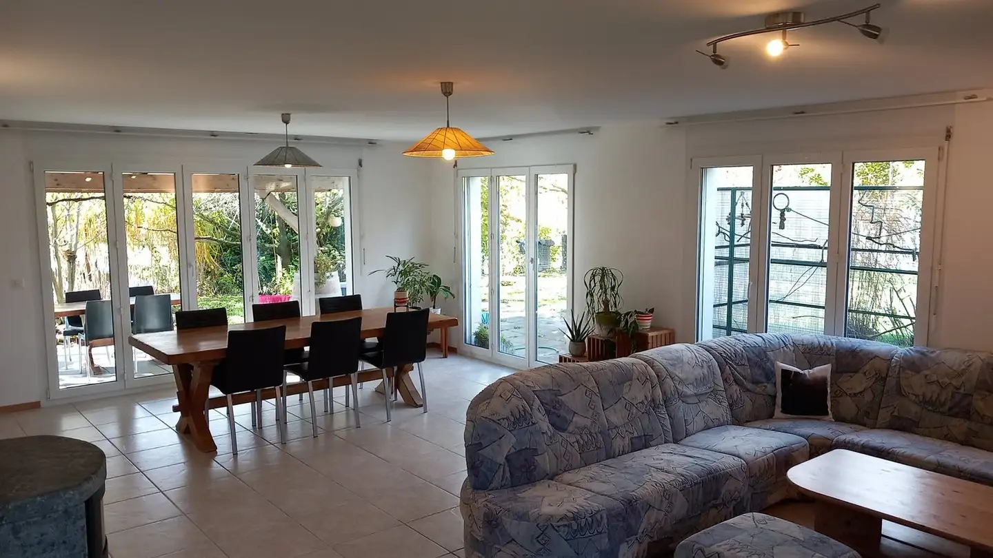 Casa singola in vendita - 3238 Gals - Photo 2