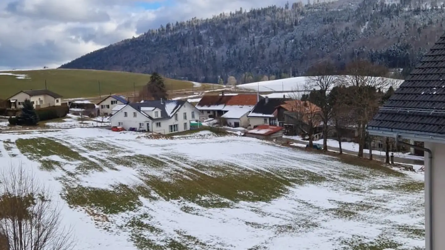 Appartement à louer - 1450 Le Château-de-Ste-Croix - Photo 4