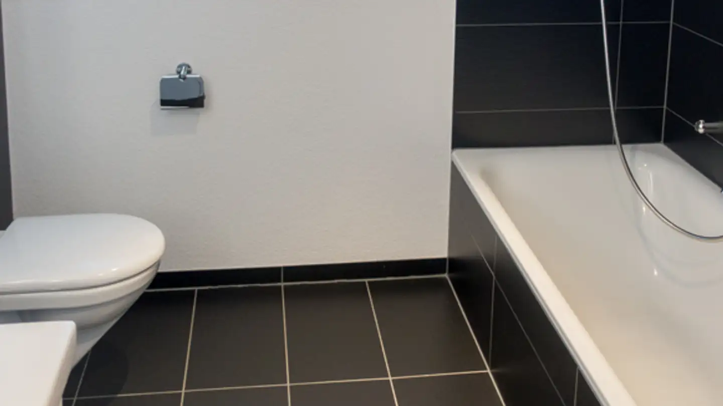 Wohnung mieten - 8753 Mollis - Foto 4