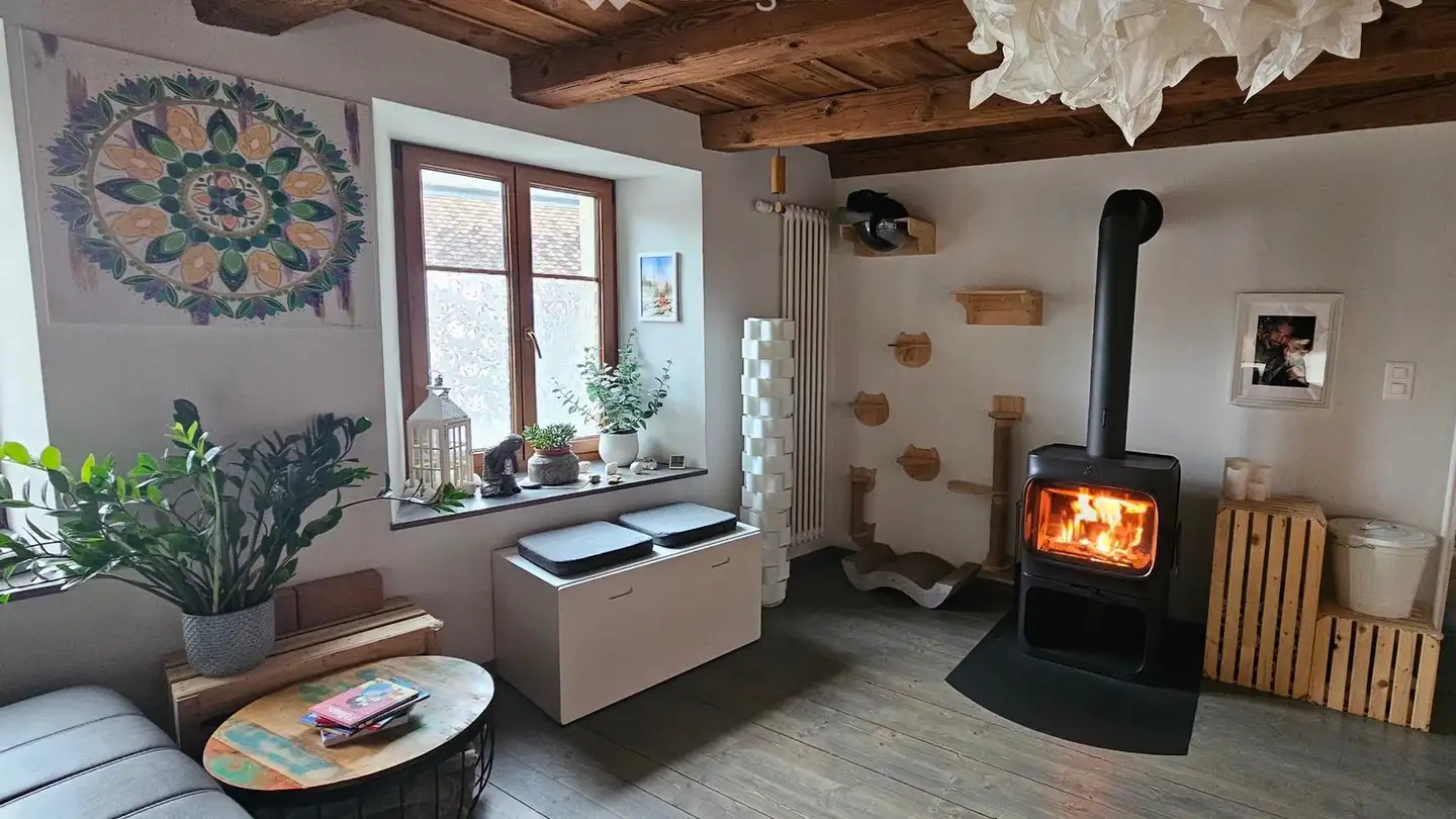 Single house for rent - Place De La Ville 5, 1356 Les Clées