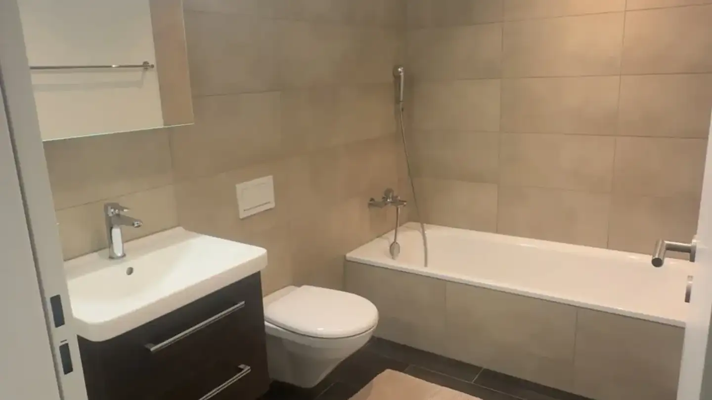 Appartement en terrasse à louer - Bahnhofstrasse 1a, 8862 Schübelbach - Photo 4